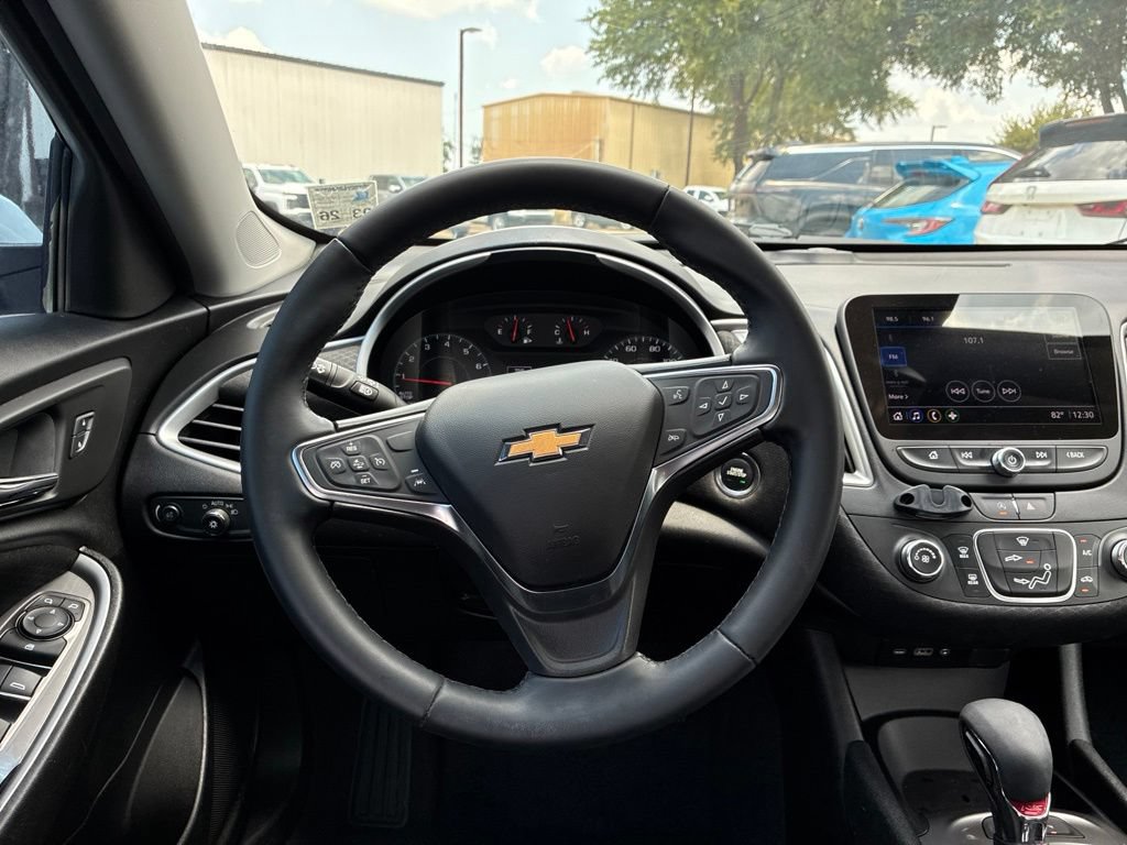 Used 2024 Chevrolet Malibu RS FWD image 17