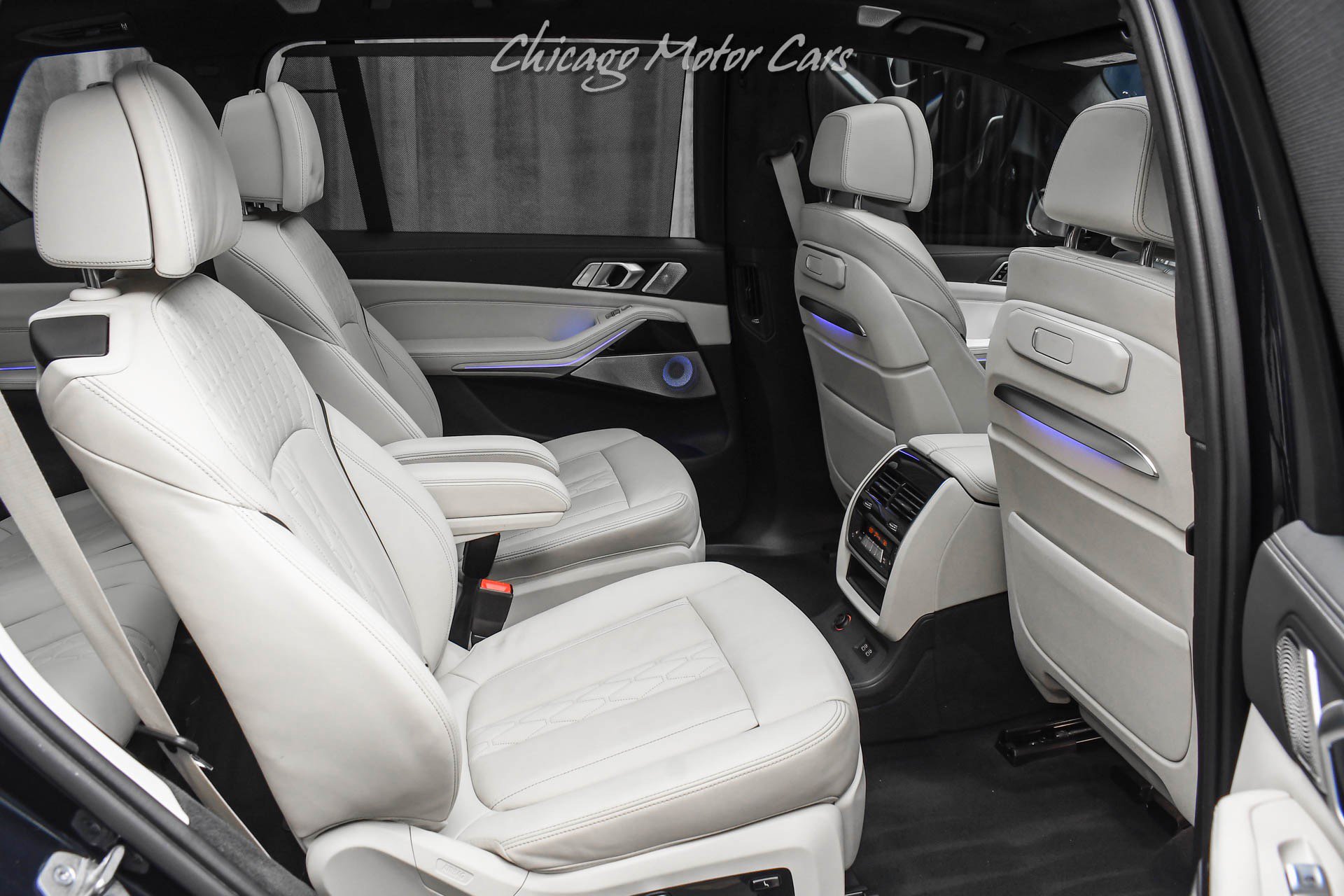 Used 2024 BMW ALPINA XB7 AWD/4WD image 38