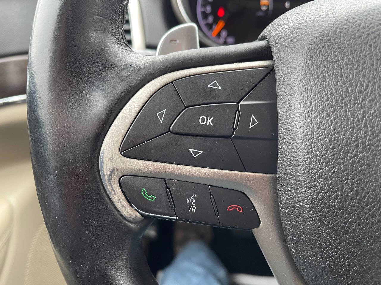 Used 2014 Jeep Grand Cherokee Limited image 17