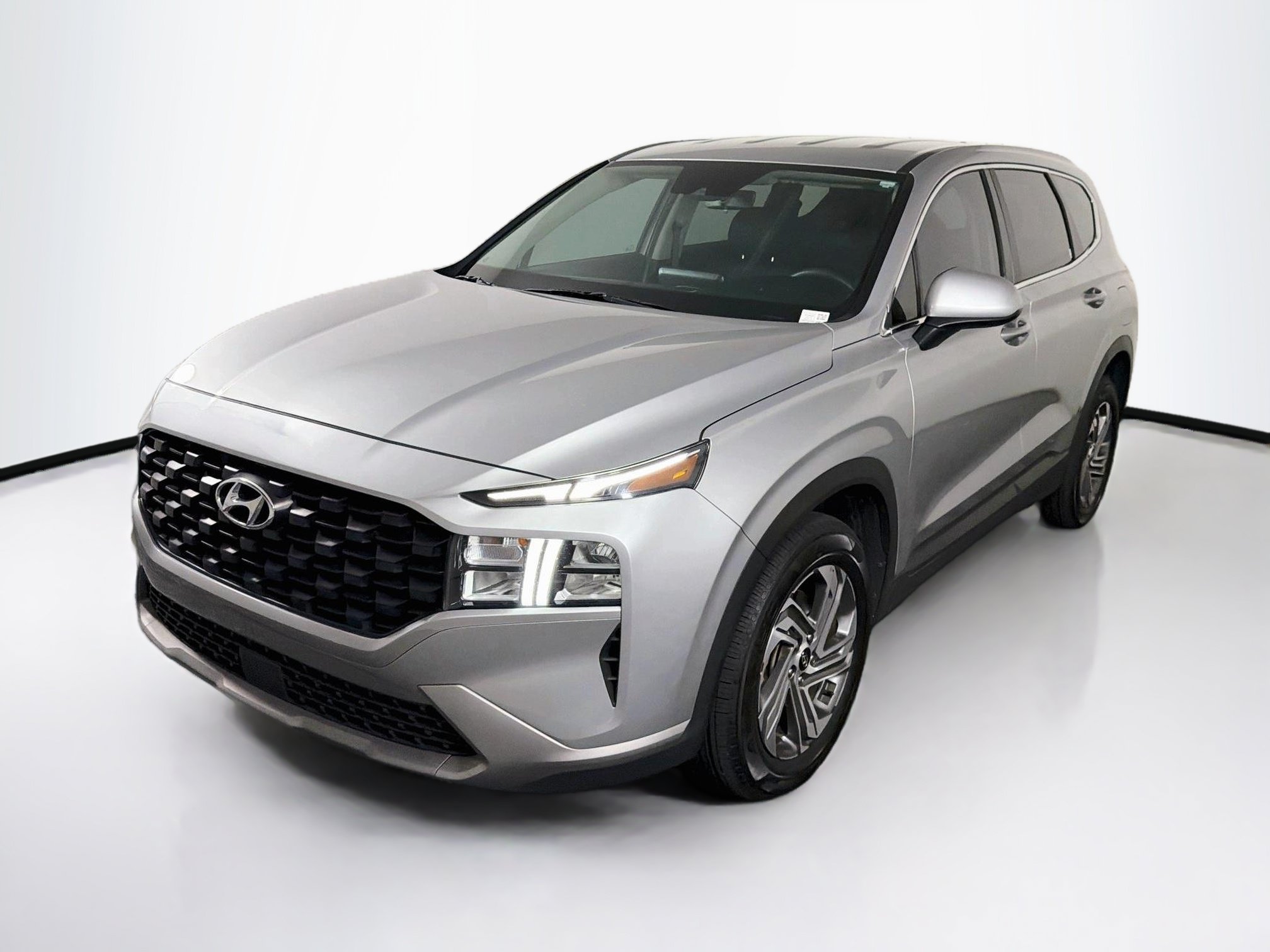 Used 2023 Hyundai Santa Fe SE FWD image 3