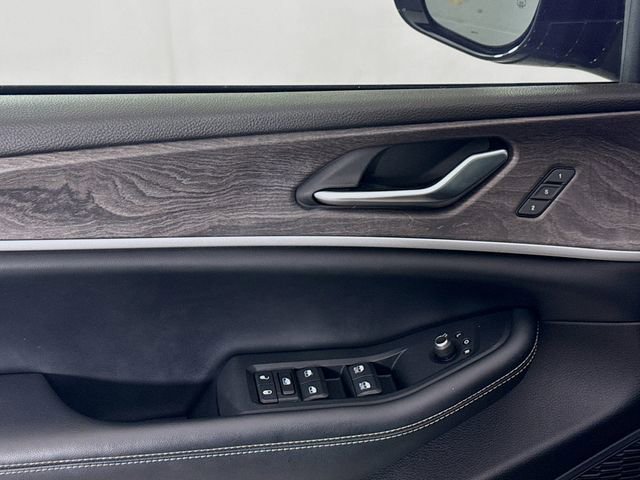 Used 2023 Jeep Grand Cherokee L Limited w/ Trailer Tow Group (B) image 18