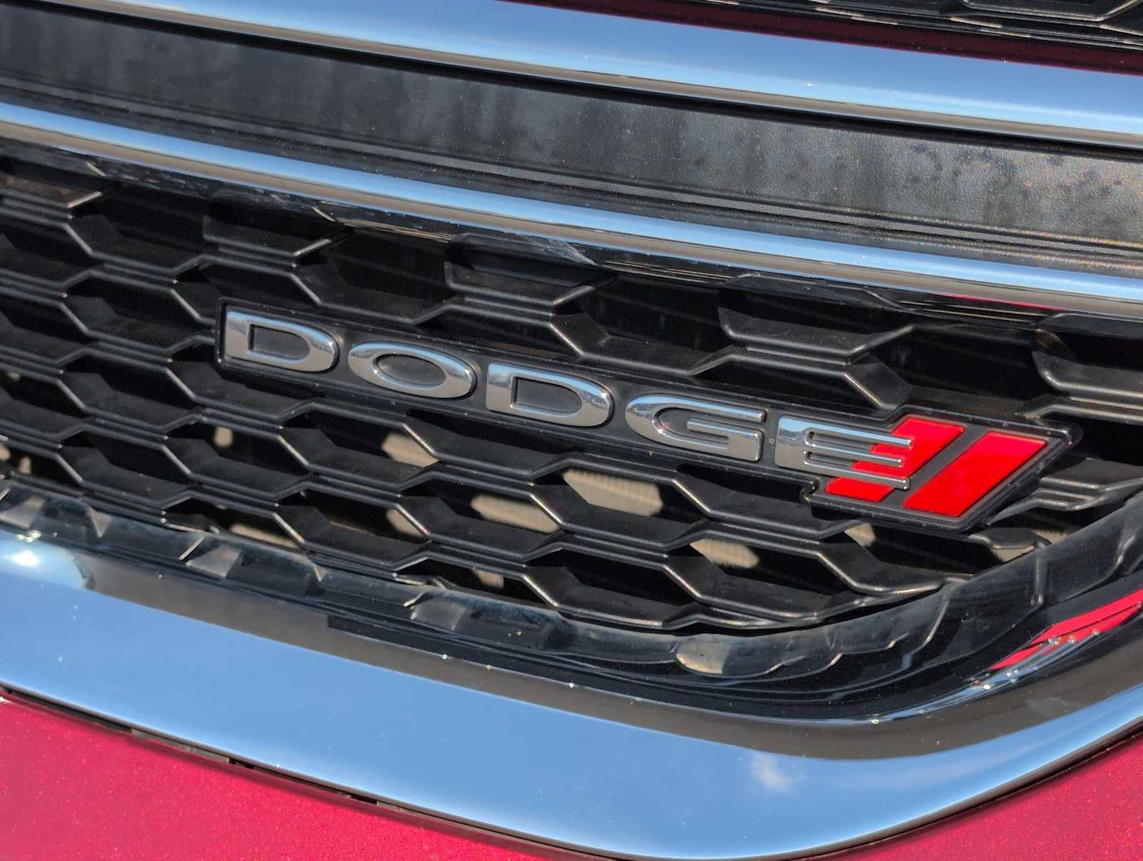 Used 2015 Dodge Grand Caravan SE image 12