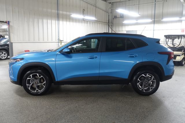Used 2025 Chevrolet Trax LT image 4