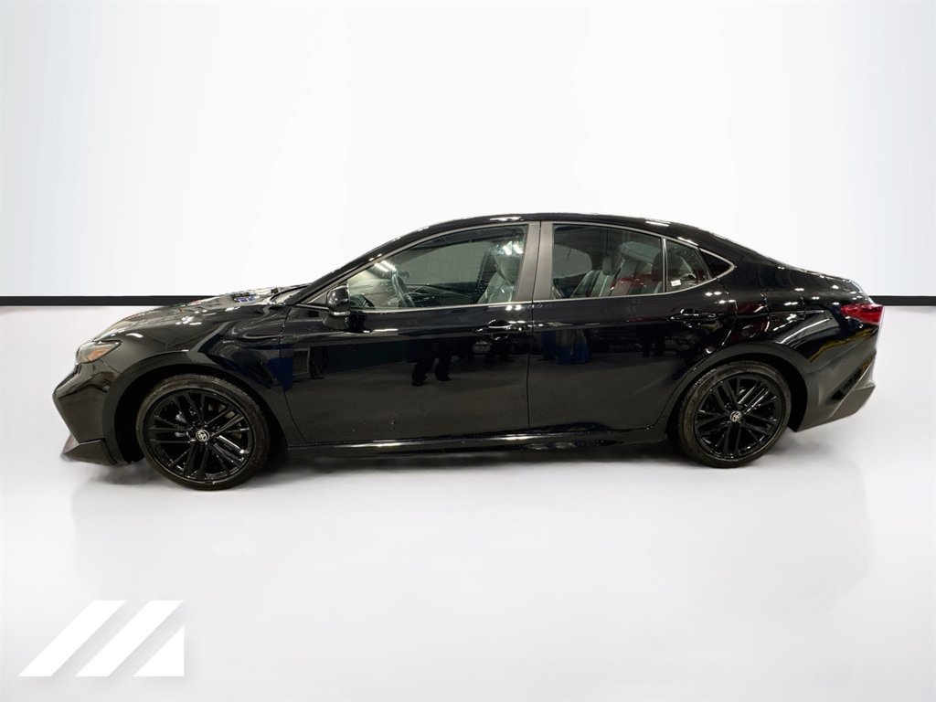 Used 2025 Toyota Camry SE w/ Multimedia Upgrade Package FWD image 8