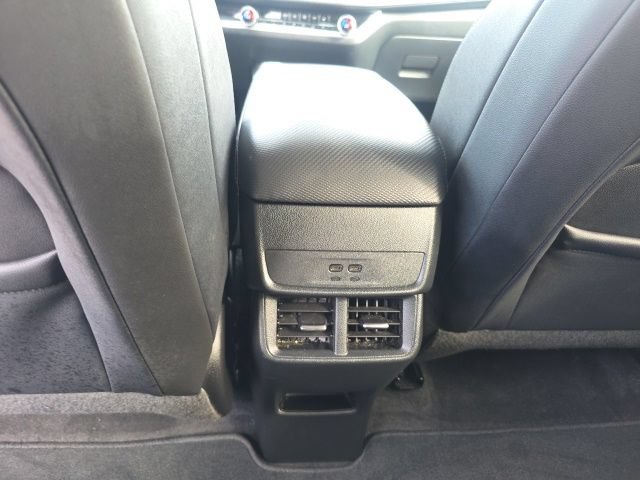 Used 2025 Chevrolet Equinox LT w/ Convenience Package II AWD/4WD image 30