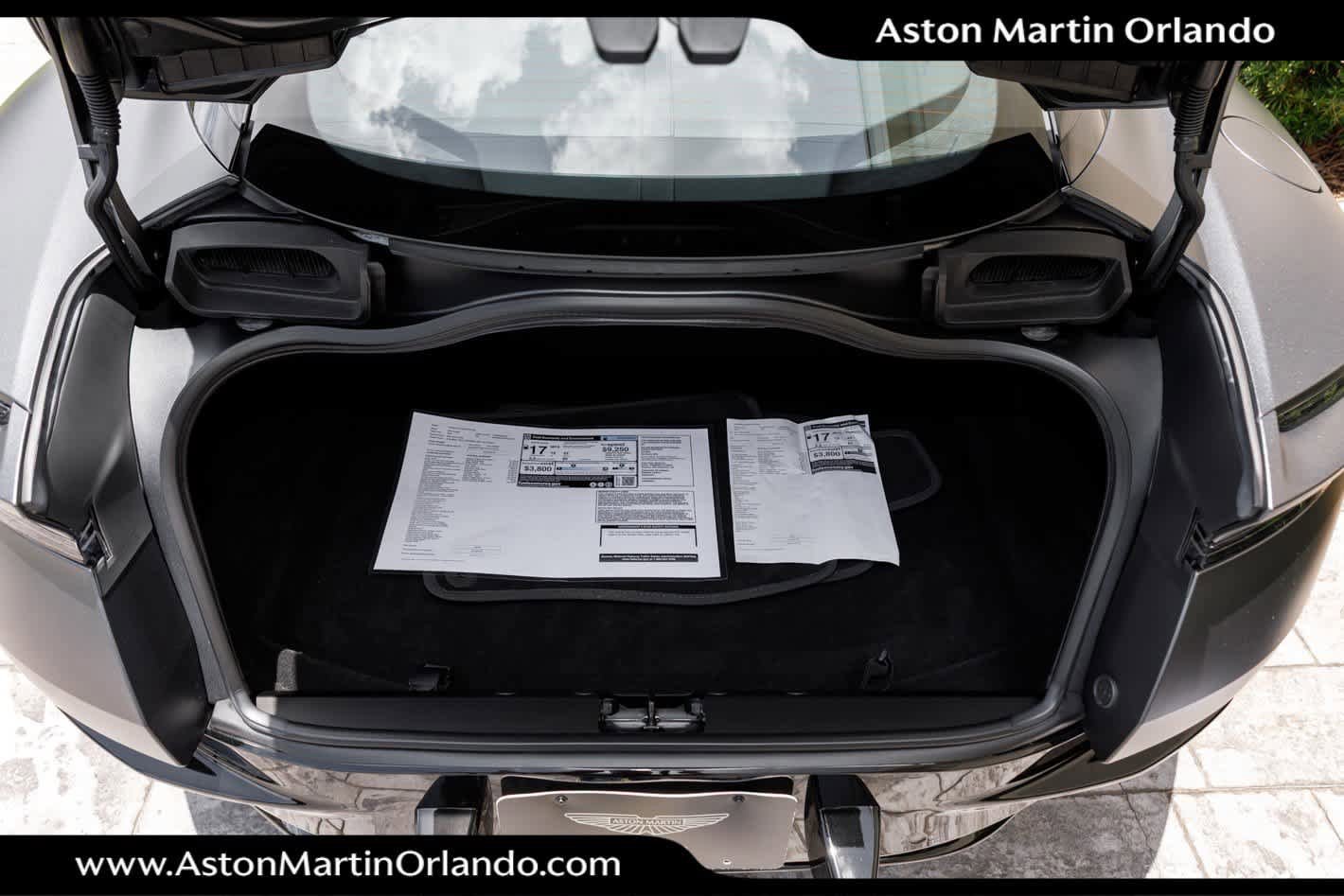 Used 2024 Aston Martin DB12 Coupe RWD image 56