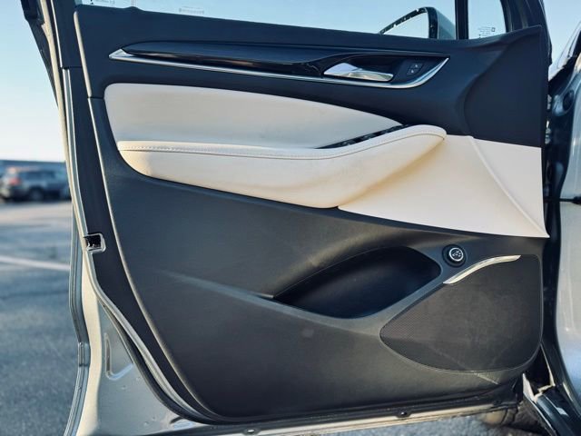 Used 2023 Buick Enclave Essence w/ Experience Buick Package image 12