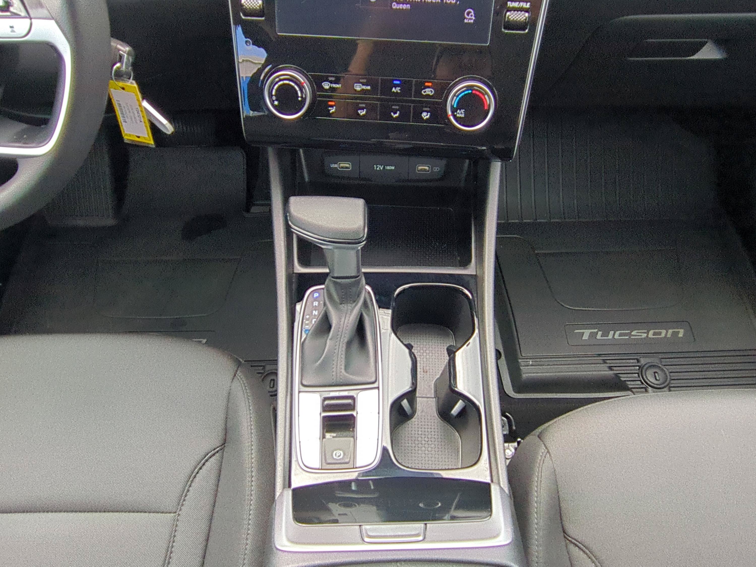 Certified 2024 Hyundai Tucson SE FWD image 15