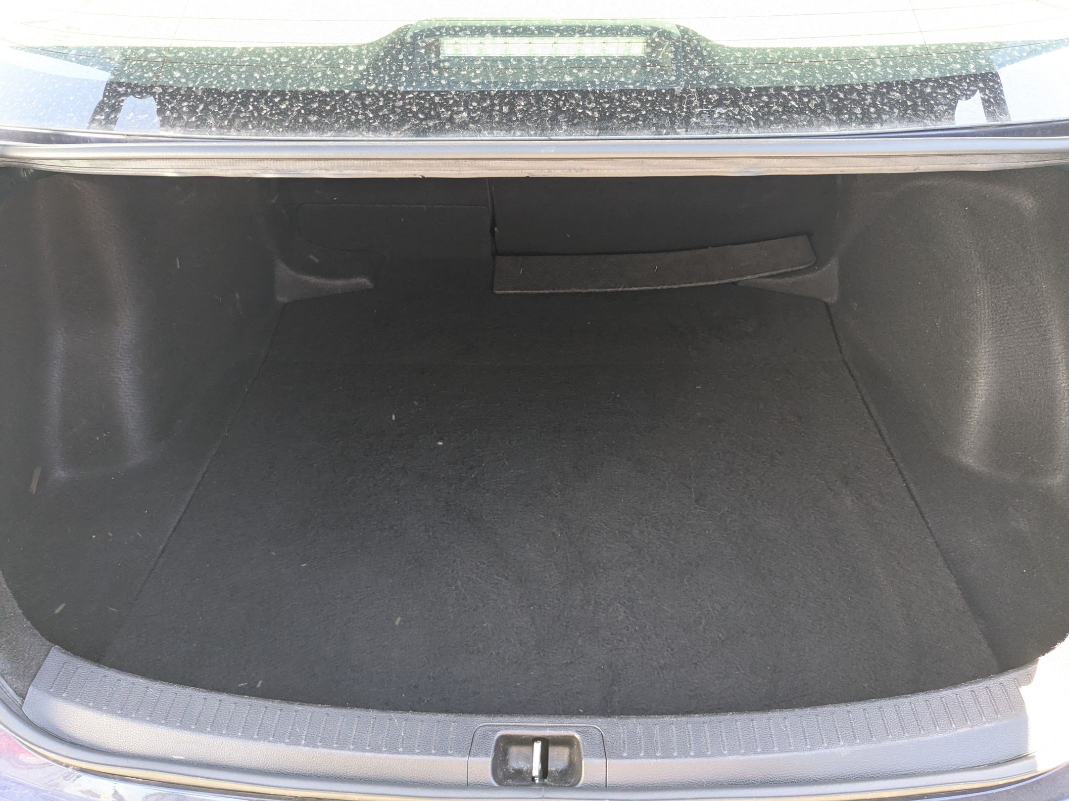 Used 2024 Toyota Corolla LE FWD image 30