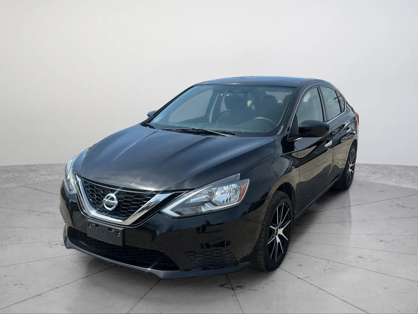 Used 2017 Nissan Sentra SV image 7