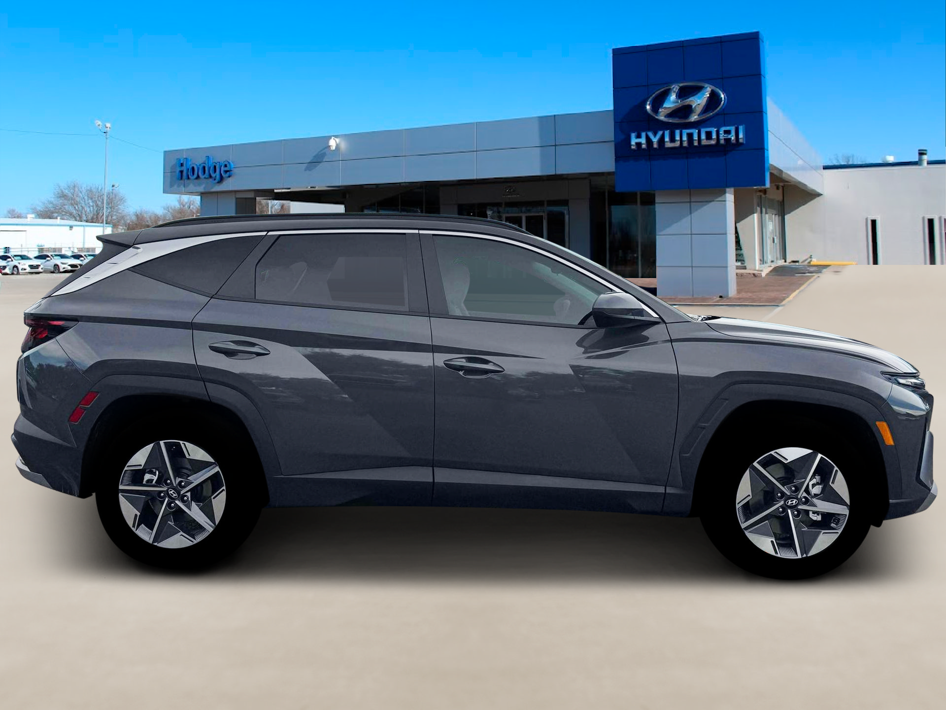 New 2026 Hyundai Tucson SEL FWD image 9