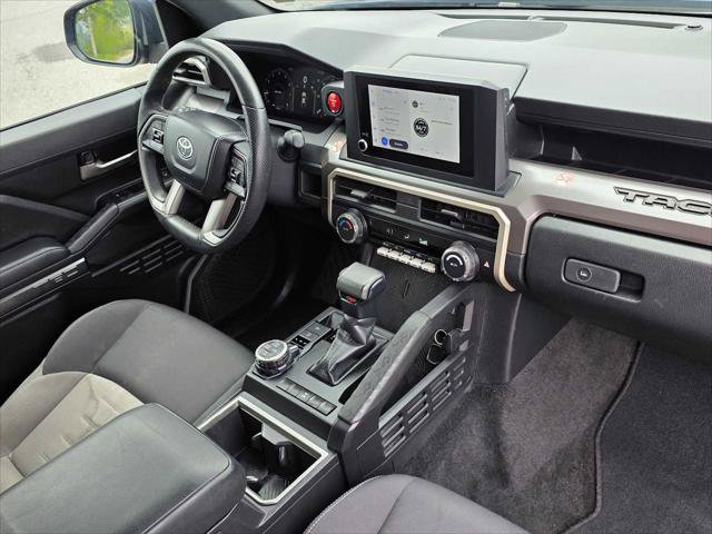 Used 2024 Toyota Tacoma TRD Off-Road AWD/4WD image 10