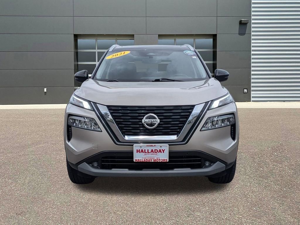 Used 2021 Nissan Rogue SL w/ Premium Package AWD/4WD image 2