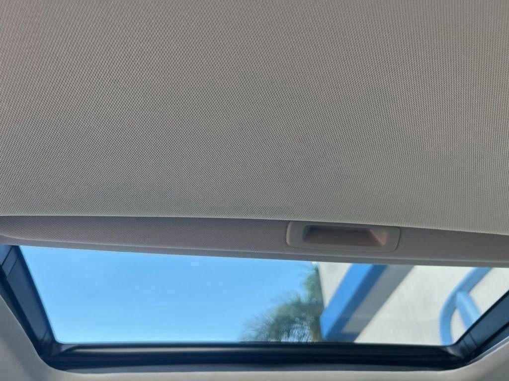 Used 2024 Honda Accord EX image 9