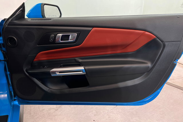 Used 2025 Ford Mustang Premium RWD image 16