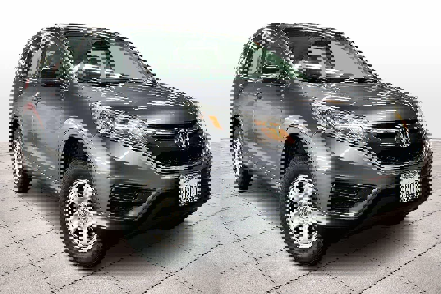 Used 2016 Honda CR-V LX image 2