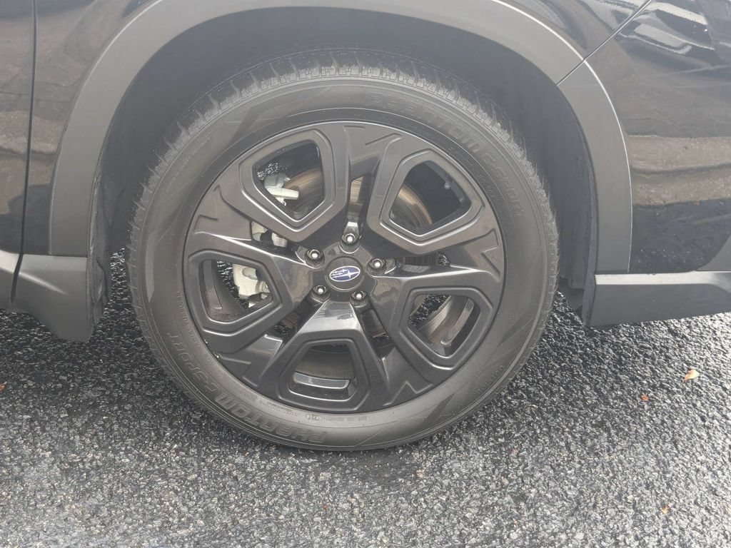 Used 2024 Subaru Ascent Onyx Edition AWD/4WD image 12