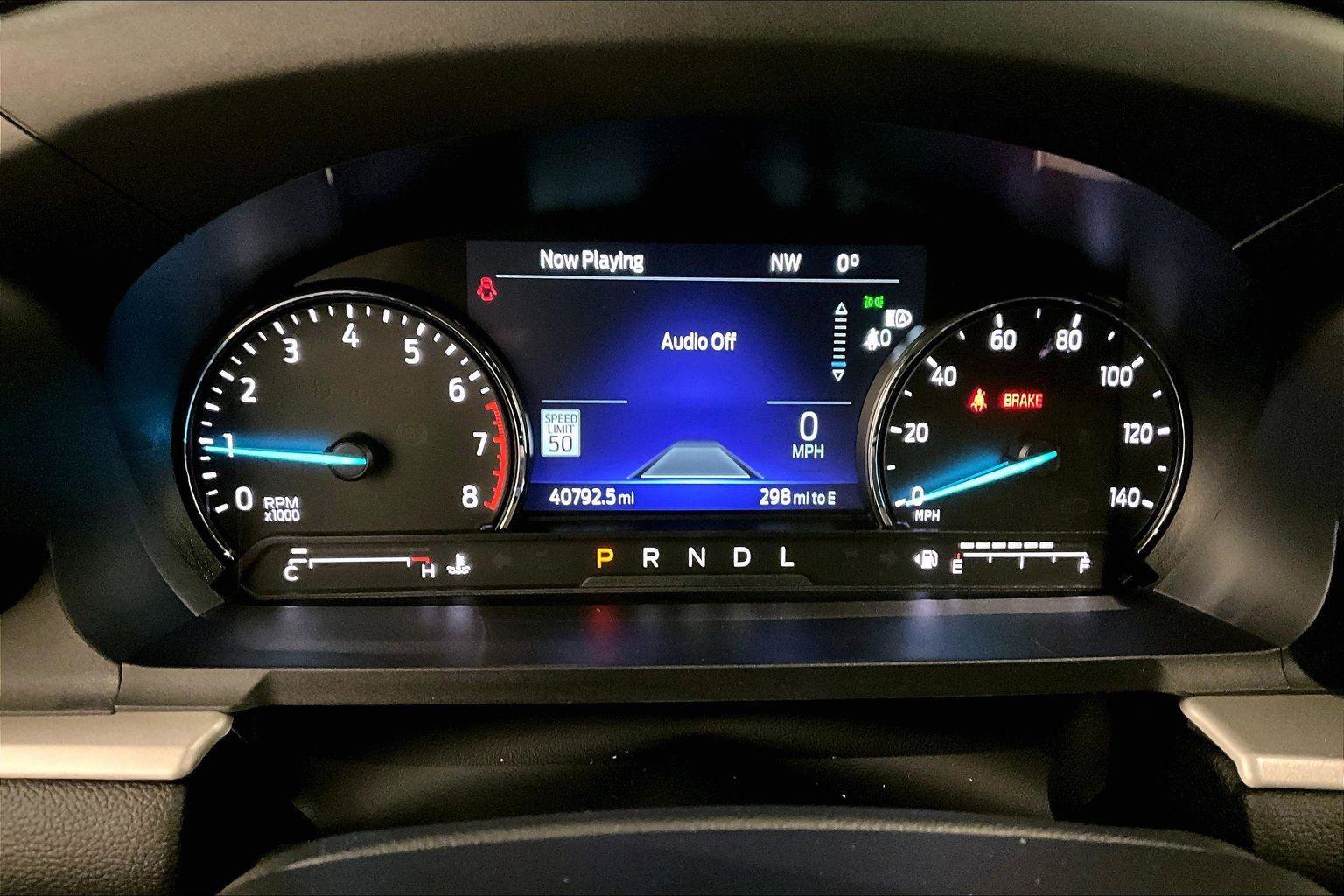 Used 2022 Ford Explorer XLT w/ Equipment Group 202A image 19