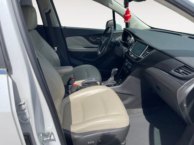 Used 2017 Buick Encore Essence FWD image 15