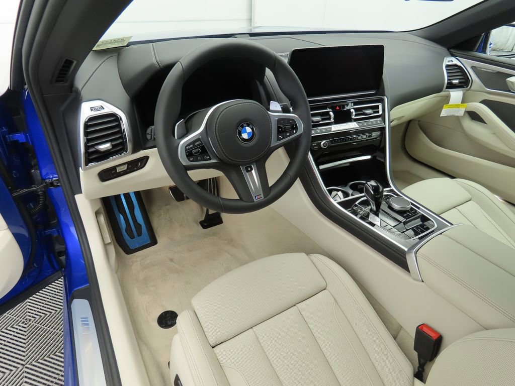 New 2026 BMW 840i Convertible w/ Comfort Seating Package image 9