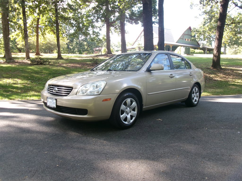 Used 2008 Kia Optima LX image 1