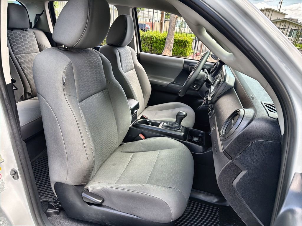 Used 2018 Toyota Tacoma SR w/ SR Convenience Package AWD/4WD image 24