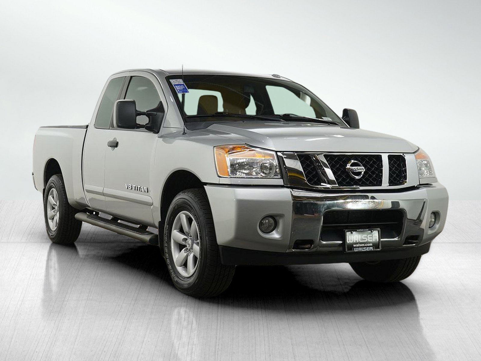 Used 2013 Nissan Titan SV w/ SV Value Truck Pkg image 7