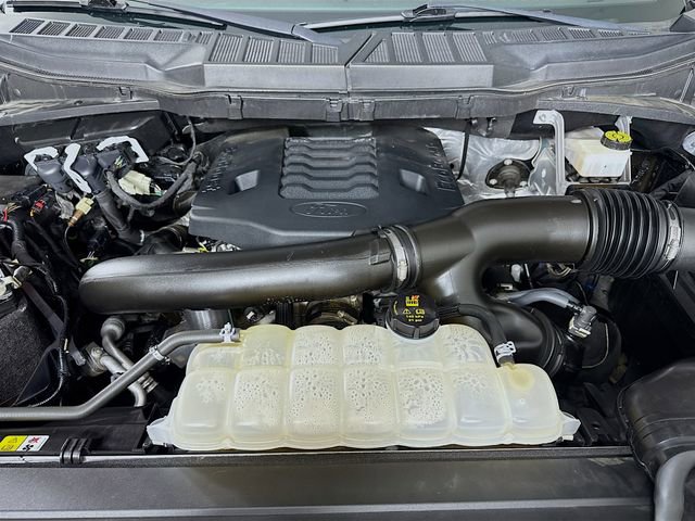 Certified 2022 Ford F150 XLT w/ Equipment Group 302A High image 31