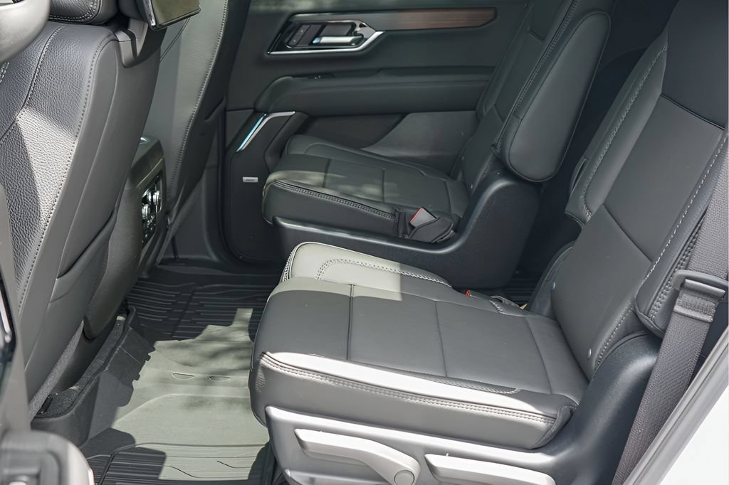New 2026 GMC Yukon Denali w/ Denali Reserve Package AWD/4WD image 20