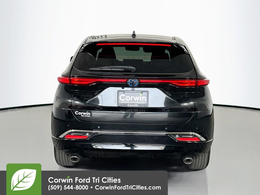 Used 2024 Toyota Venza Nightshade AWD/4WD image 14