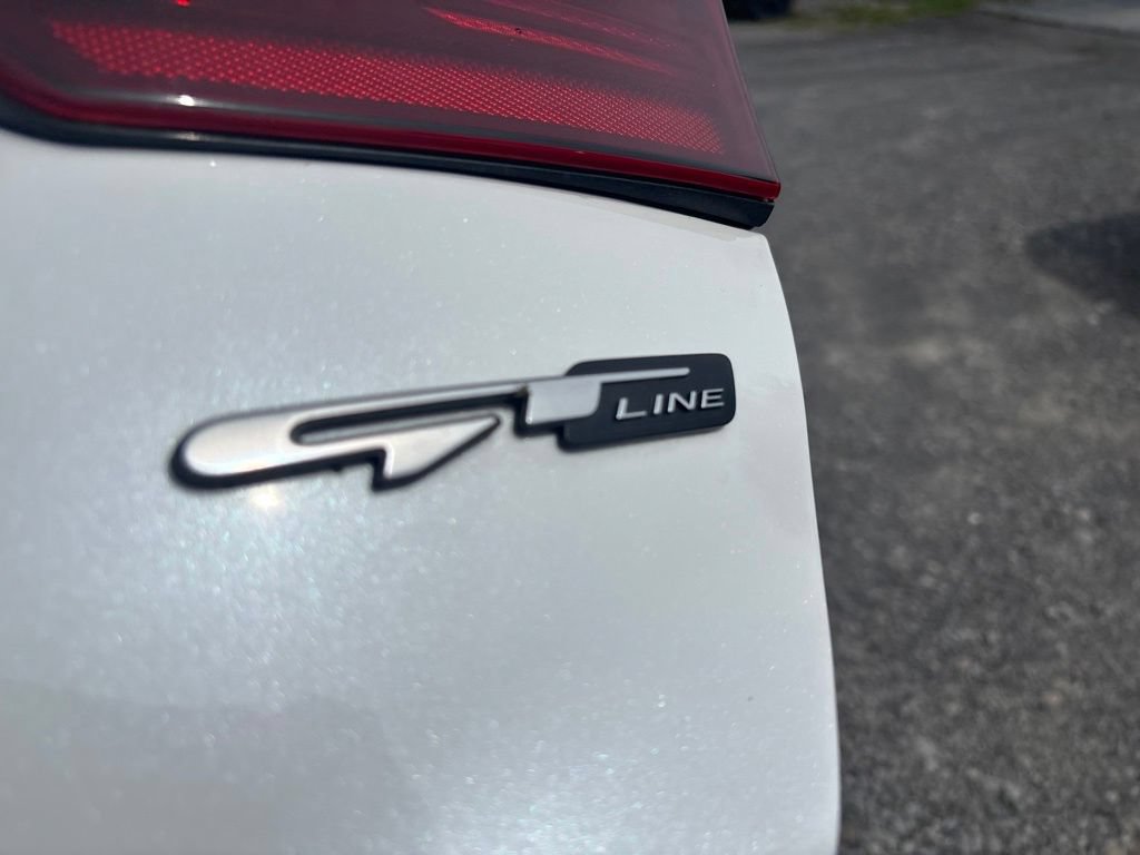 Used 2022 Kia Forte GT-Line w/ GT-Line Premium Package FWD image 15