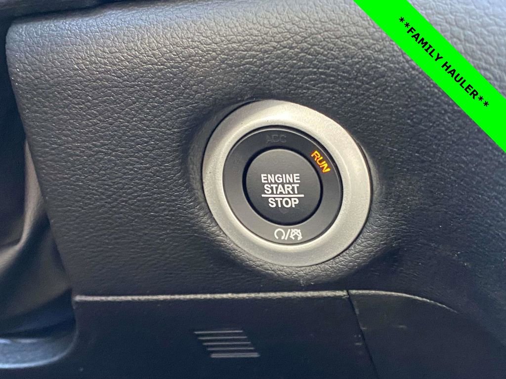 New 2026 Chrysler Pacifica Select image 53