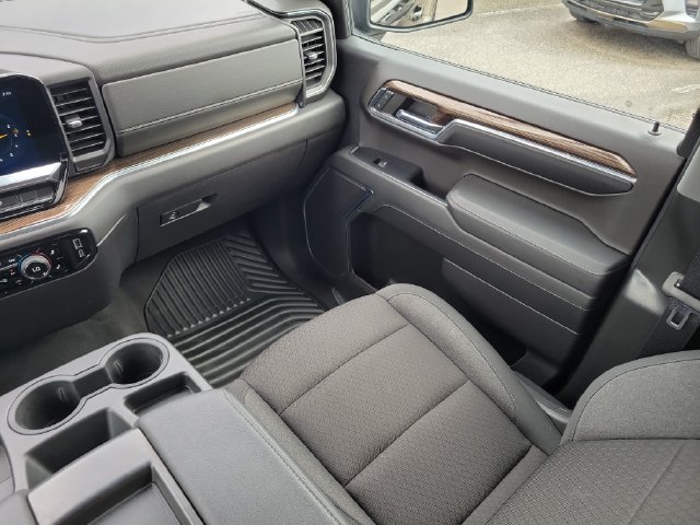Certified 2024 Chevrolet Silverado 1500 LT AWD/4WD image 14