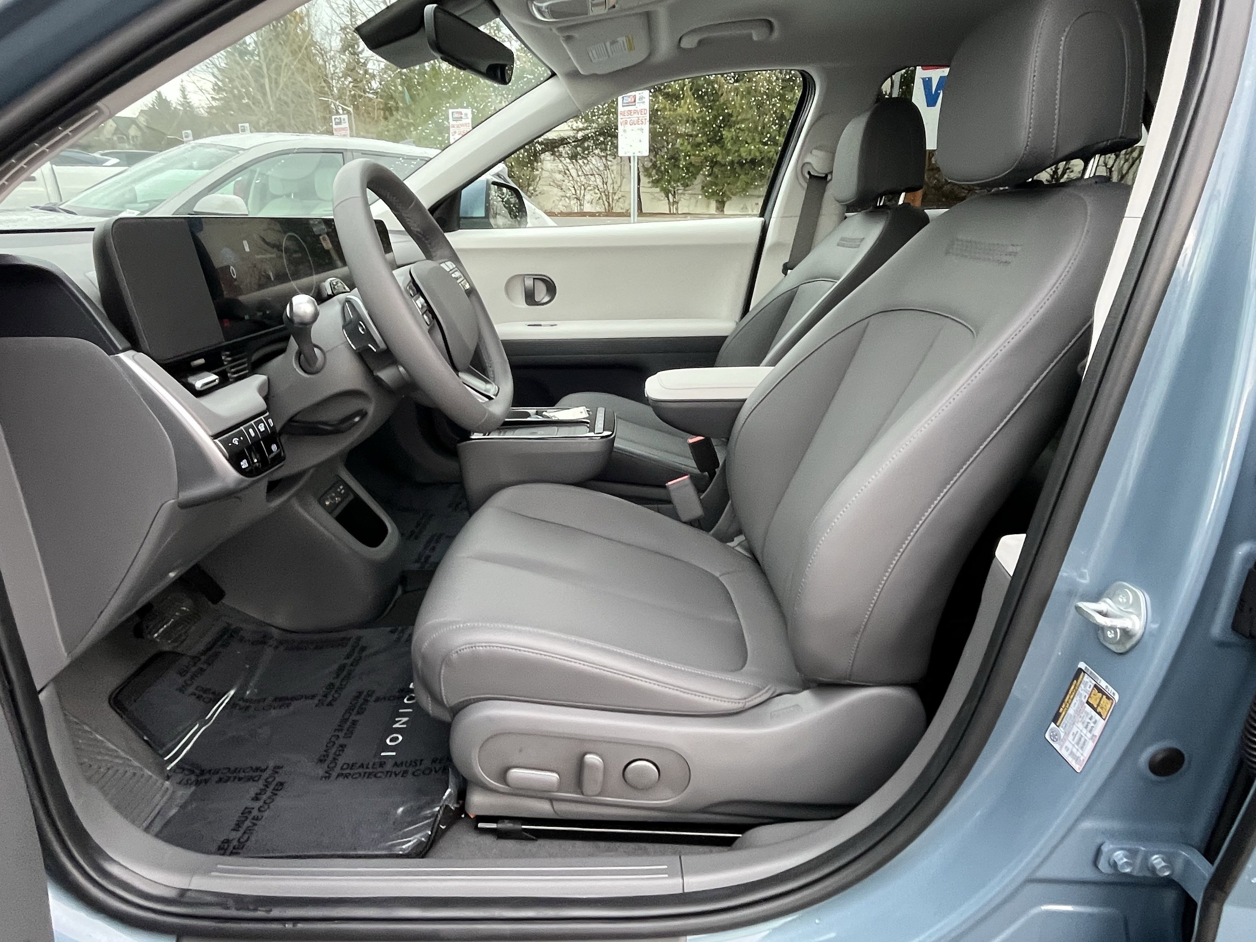 Used 2025 Hyundai Ioniq 5 SEL image 11