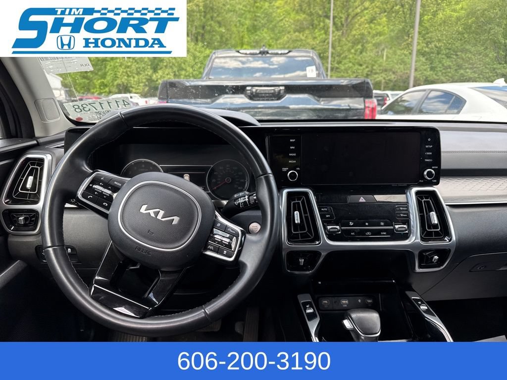 Used 2022 Kia Sorento SX FWD image 12