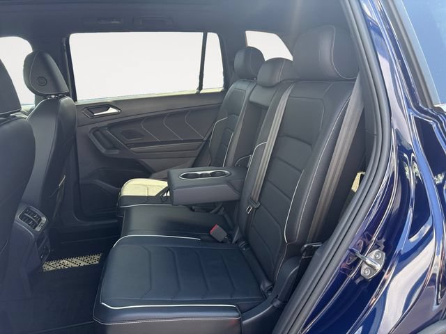 Used 2023 Volkswagen Tiguan SEL R-Line AWD/4WD image 13