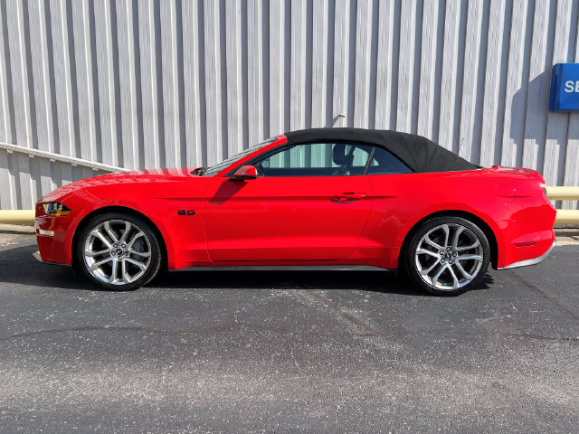 Used 2019 Ford Mustang GT Premium RWD image 5