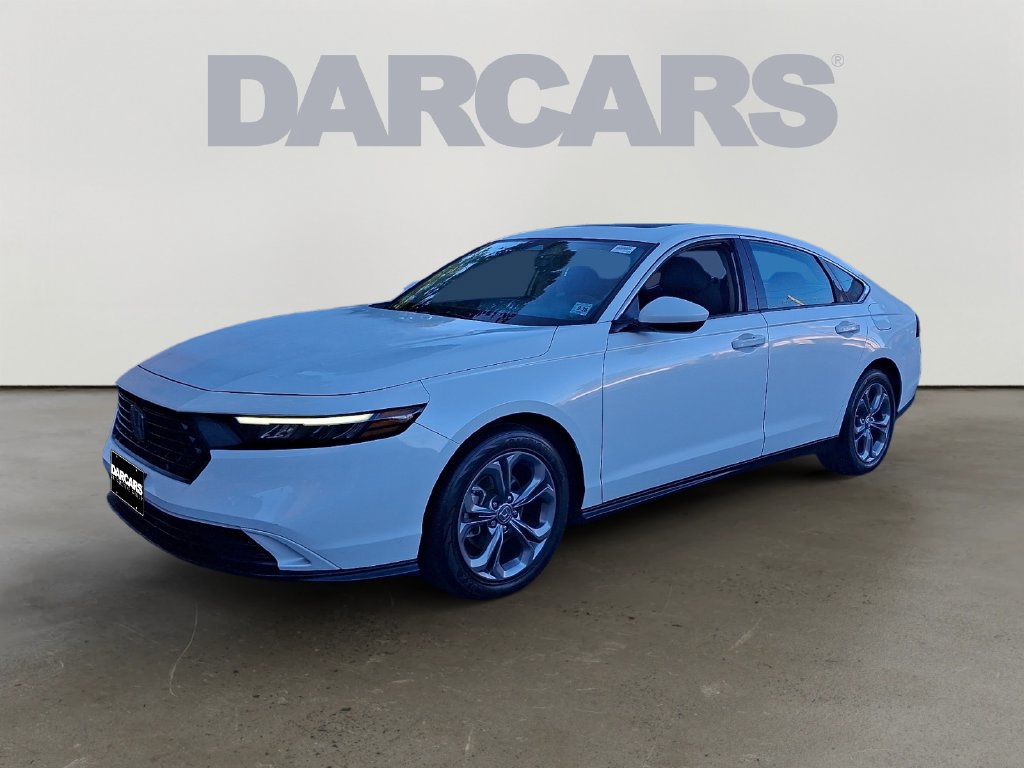 Used 2023 Honda Accord EX image 3