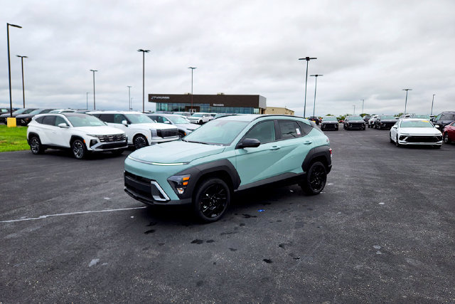 New 2027 Hyundai Kona SEL Sport AWD/4WD image 3