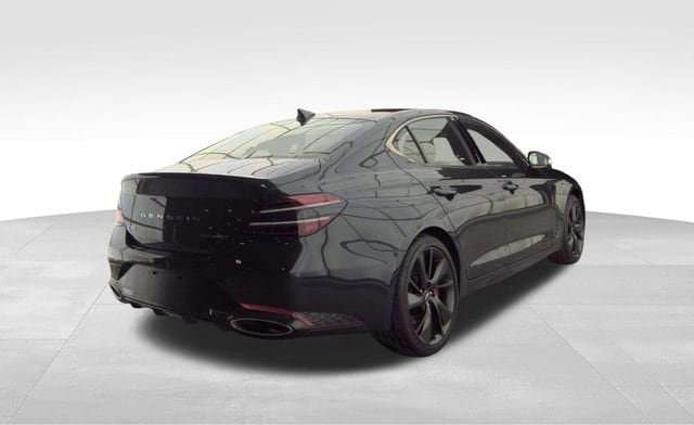 Used 2023 Genesis G70 3.3T w/ Sport Prestige Package AWD/4WD image 5