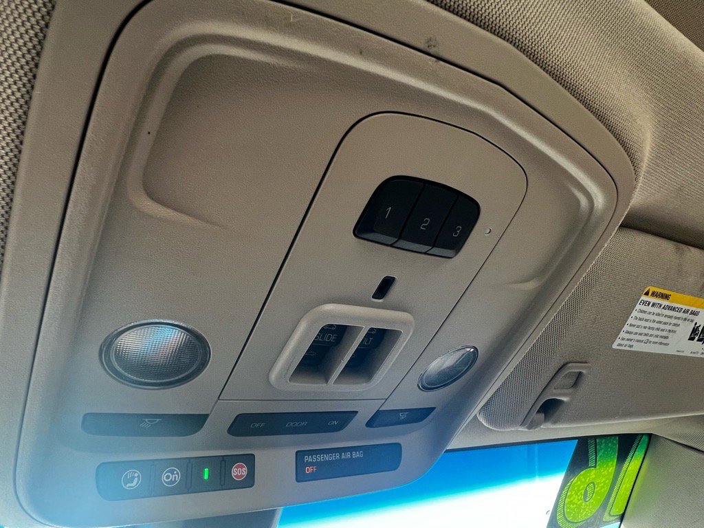 Used 2016 Cadillac ATS Luxury w/ Sun And Sound Package image 18