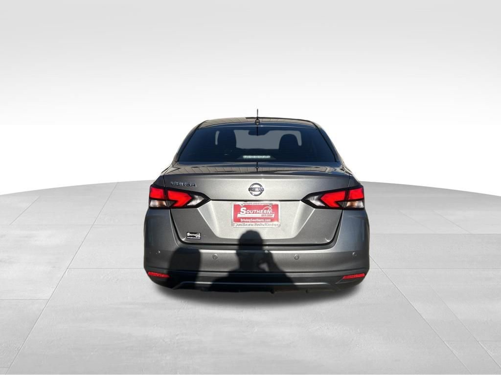 Used 2021 Nissan Versa S image 4