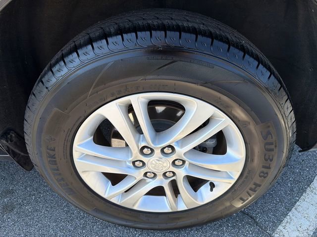 Used 2020 Buick Enclave Essence image 20