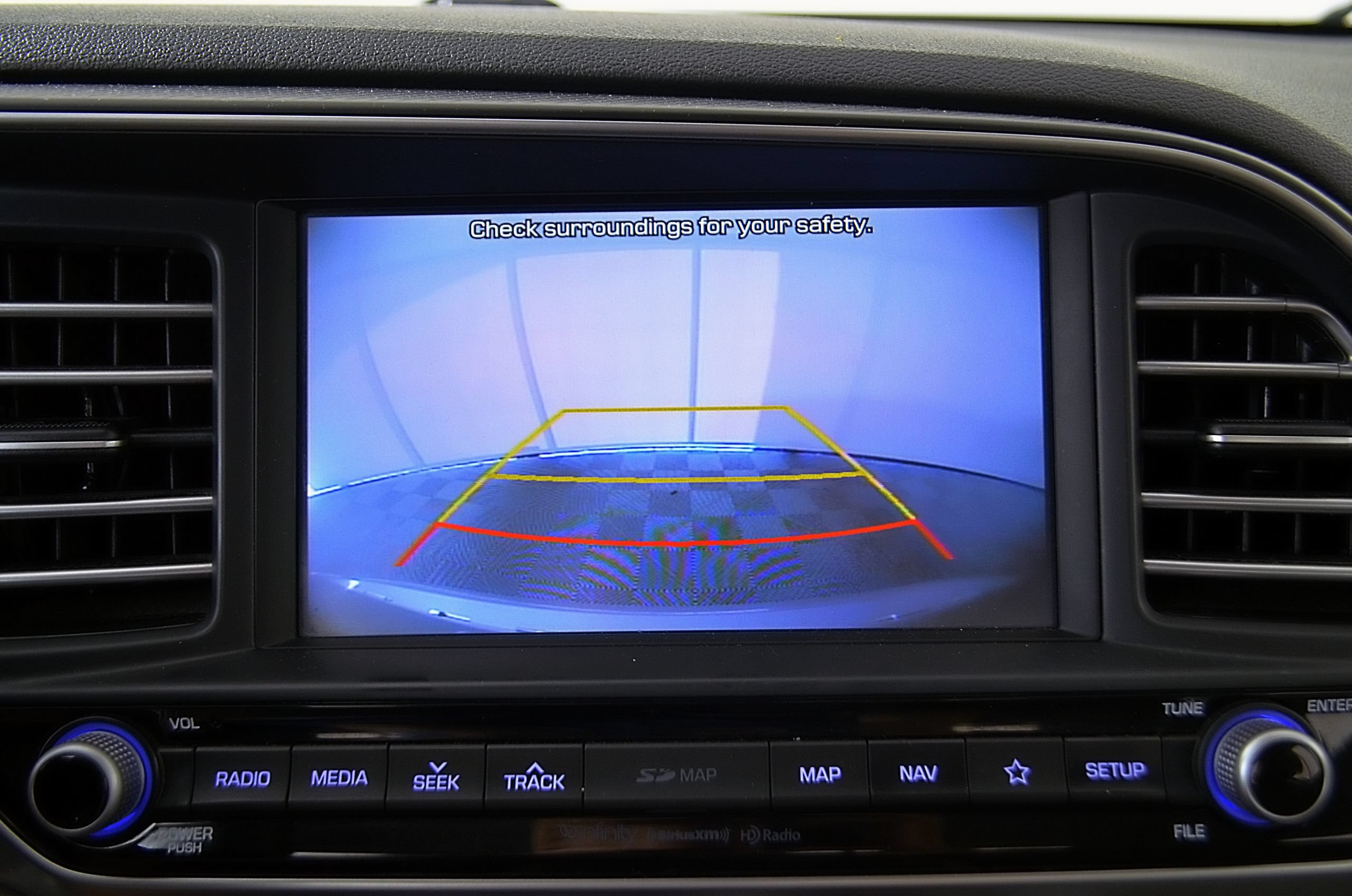 Used 2020 Hyundai Elantra Limited w/ Ultimate Package 03 FWD image 30