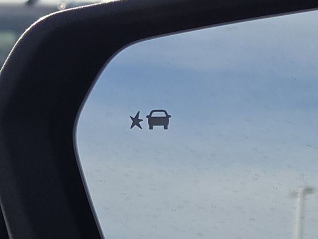 Used 2023 GMC Terrain Denali image 12