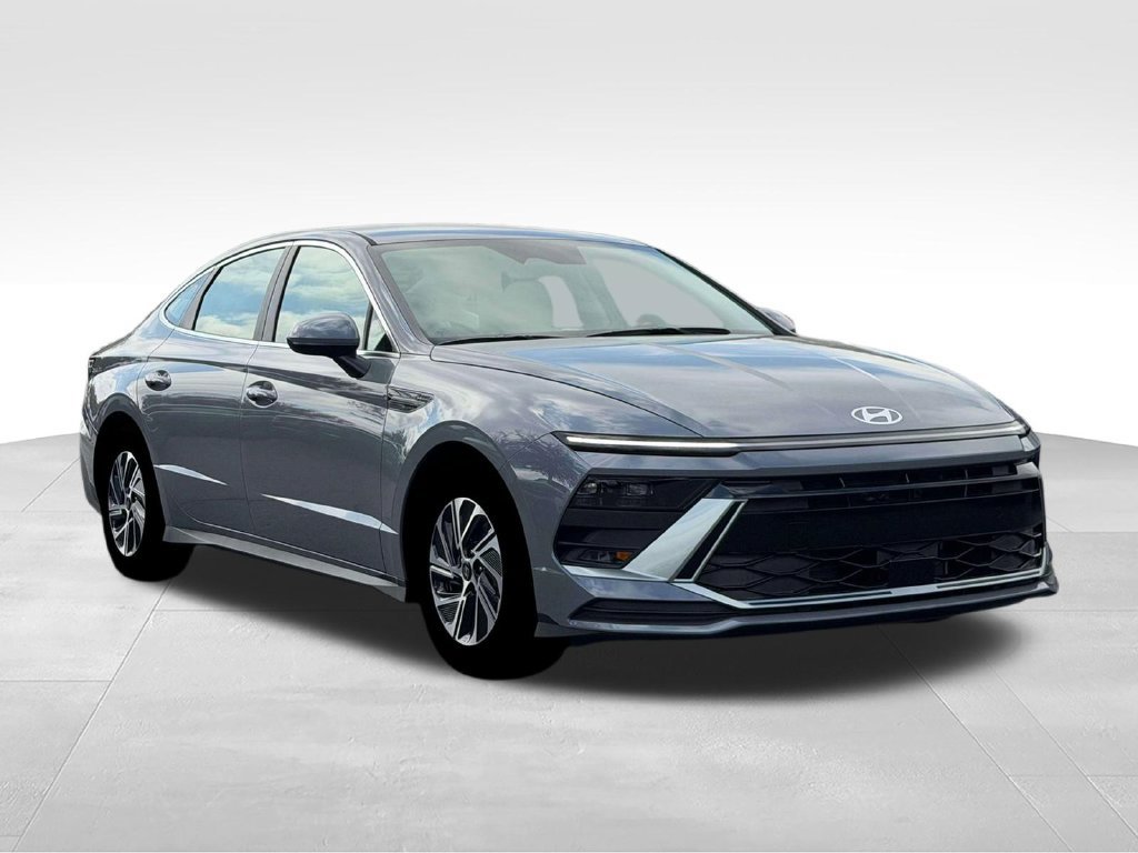 New 2026 Hyundai Sonata Blue FWD image 12