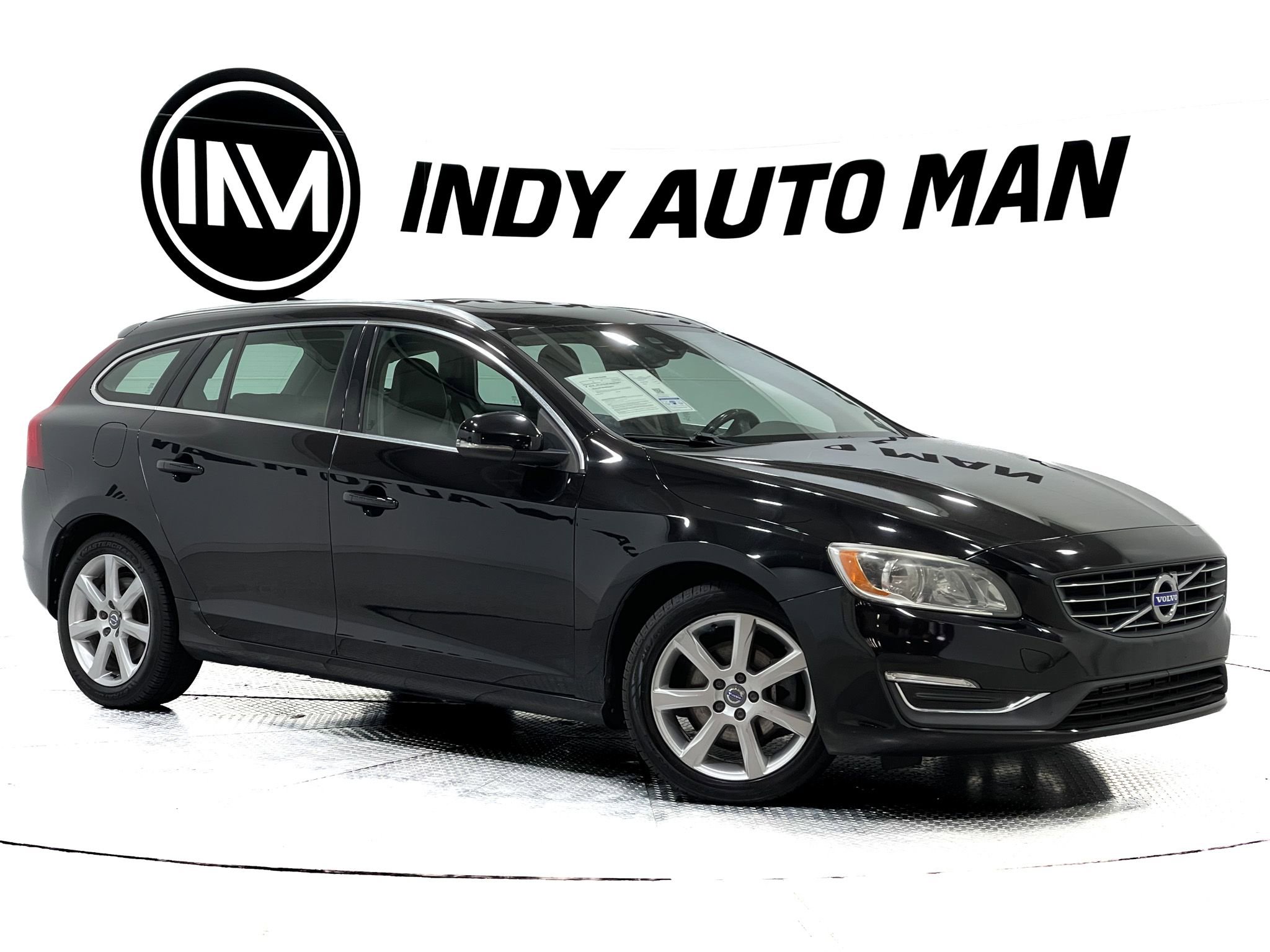 Used 2016 Volvo V60 T5 Premier image 2