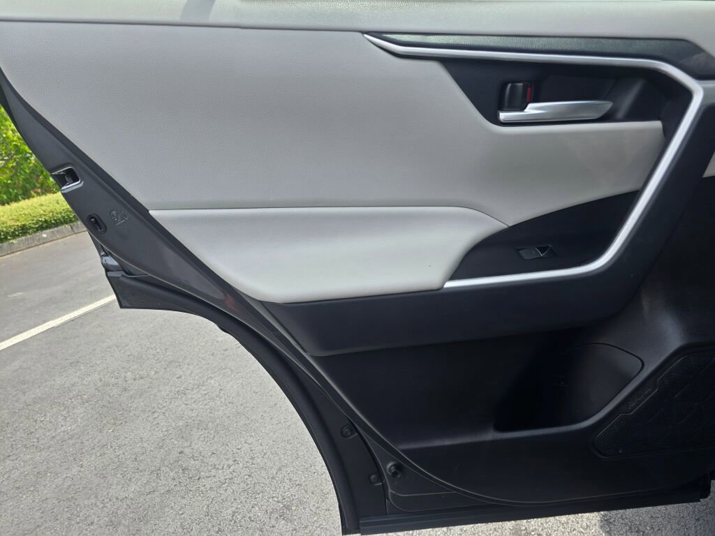 Certified 2025 Toyota RAV4 XLE Premium image 38