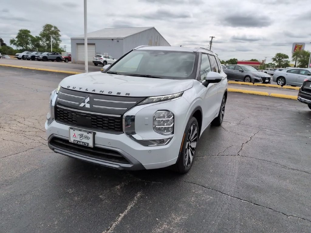New 2026 Mitsubishi Outlander SEL AWD/4WD image 16