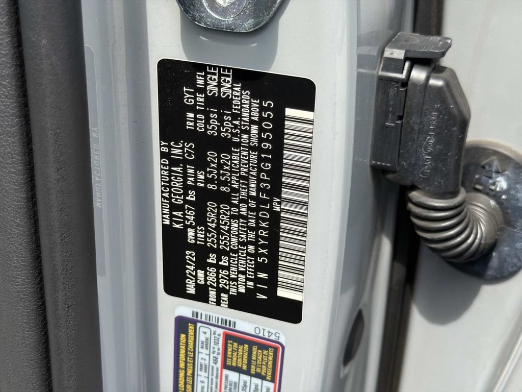 Used 2023 Kia Sorento SX AWD/4WD image 32